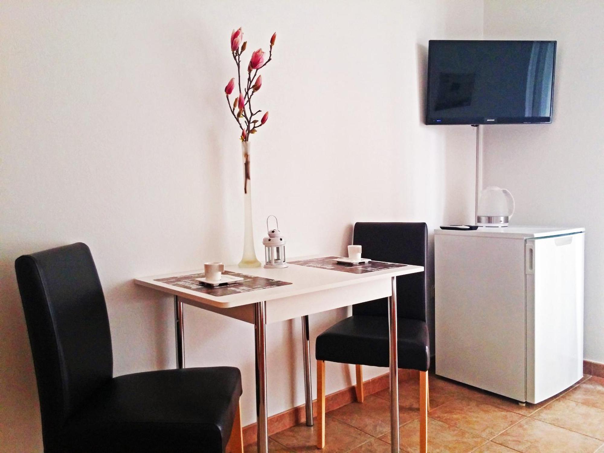 Apartments And Rooms Saric Jadrija Chambre photo